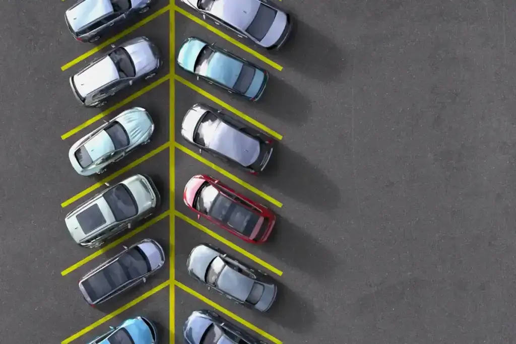 Holiday Accident Safety Tips to Stay Safe This Season 2 cars