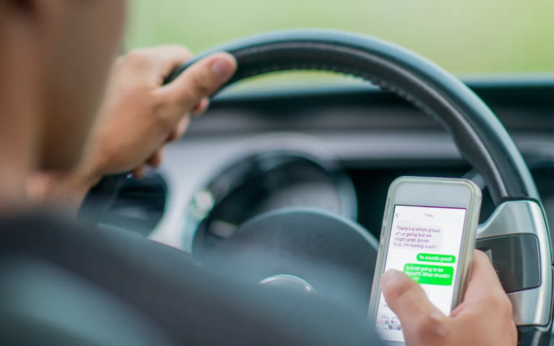 10-common-types-of-distracted-car-accidents-in-Georgia