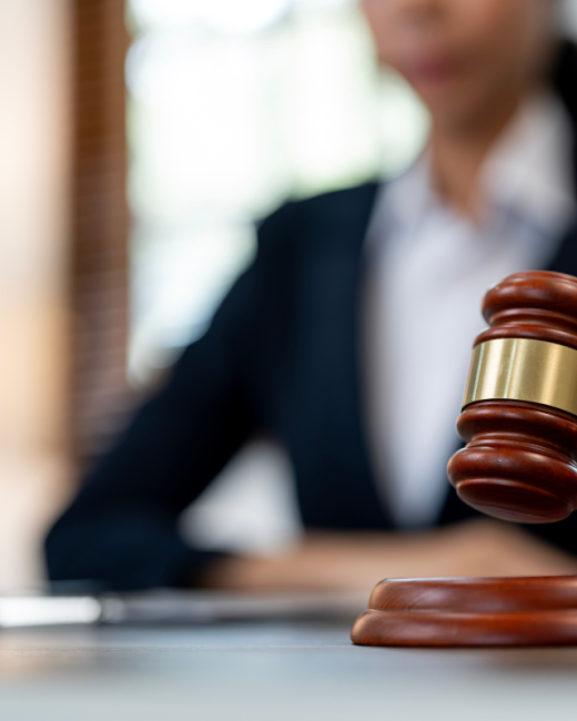 Settlement vs. Trial Which Option Maximizes Your Compensation